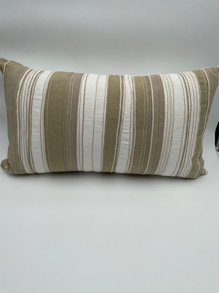 LUNBAR PILLOW TEXTURED OLIVE AND TAN FABRIC