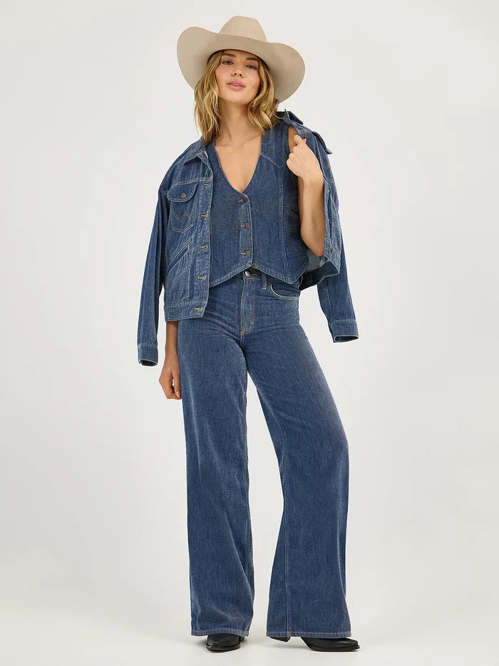Wrangler Retro Women's Bailey High Rise Airy Wide Leg Jean in Reagan