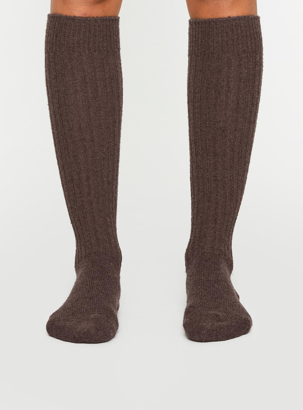 Boderline High Knee Ribbed Socks Chocolate