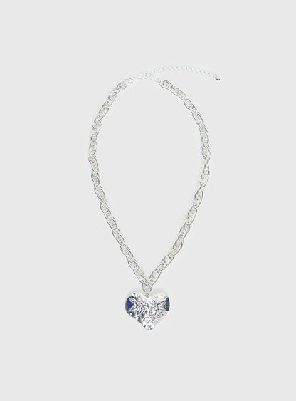 Capree Chunky Heart Necklace Silver