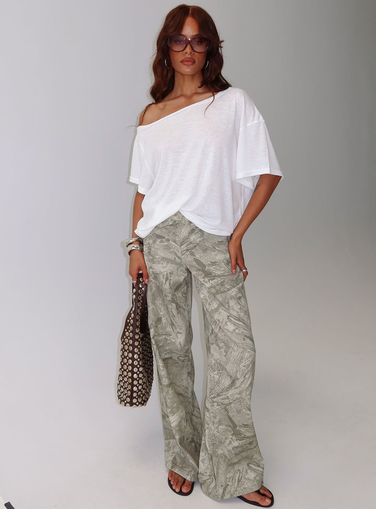 Winny Off Shoulder Tee White