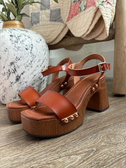 Portofino Wedge Sandal, Cognac