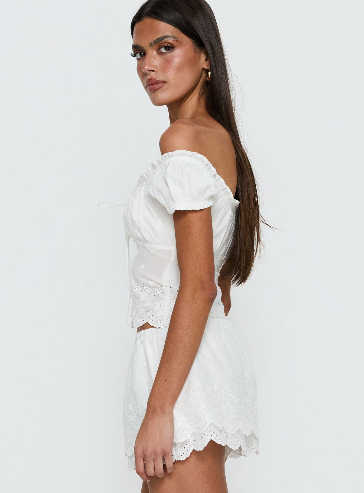 Twin Spirit Off Shoulder Broderie Top White