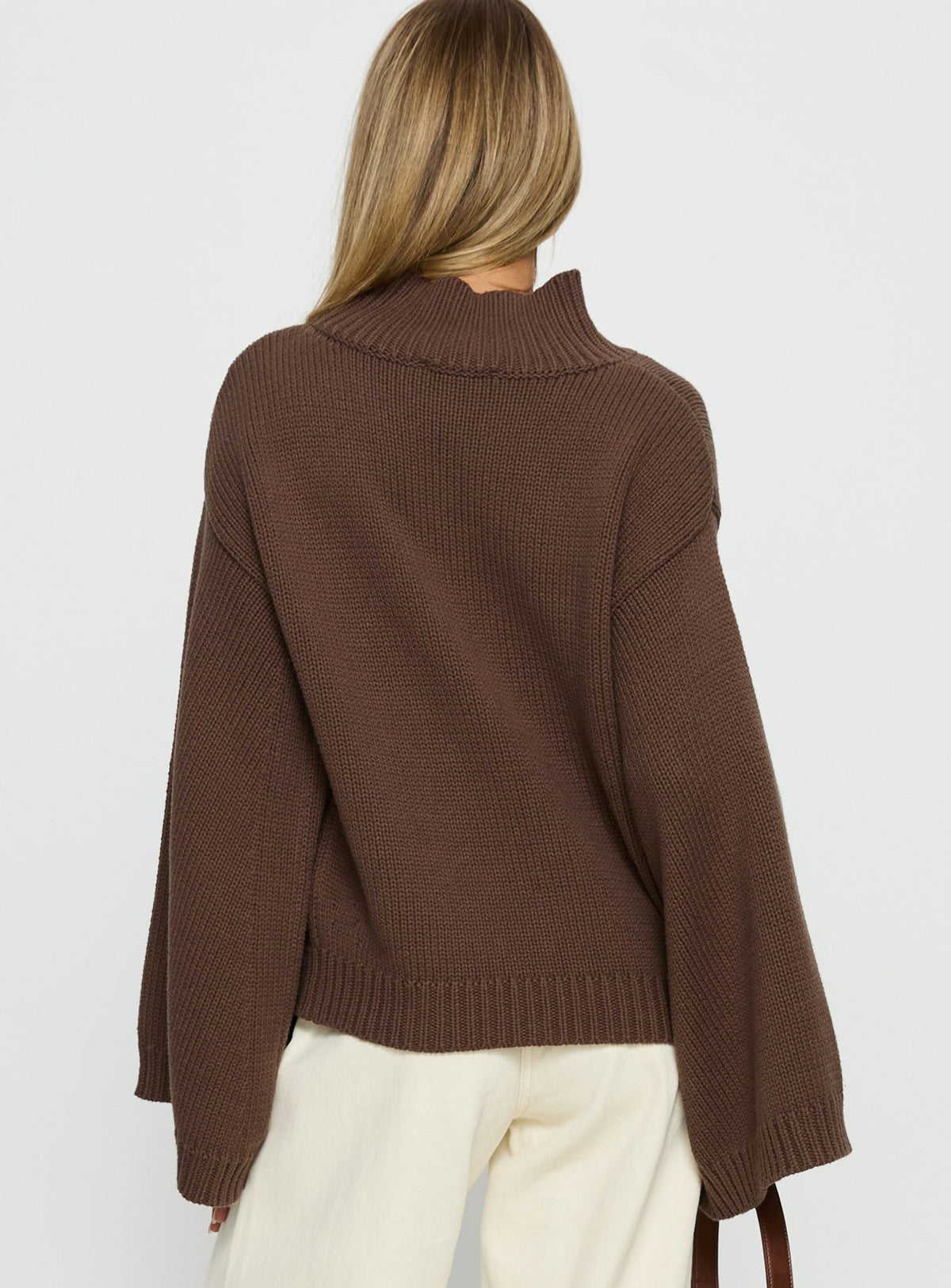 Neriel Funnel Neck Knit Sweater Chocolate