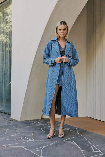 CURAAE Aurora Long Denim Textured Tie Trench