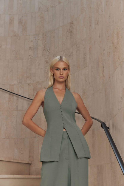 CURAAE Catalina Halterneck Vest in Green