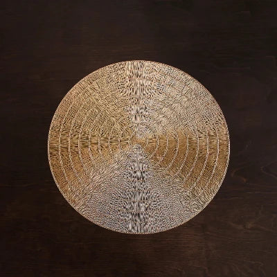 BASKETWEAVE PLACEMAT IN GOLD