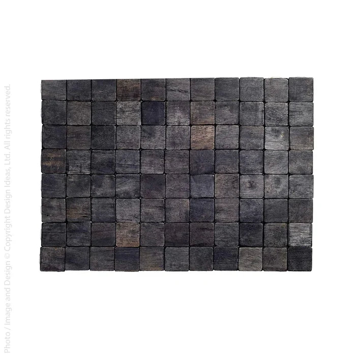BREMEN PLACEMAT IN BLACK