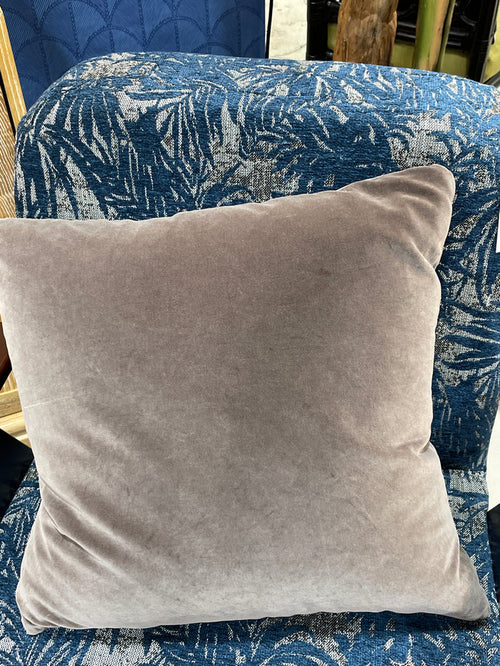 CASTILLO HOME PILLOW VELVET DARK TAUPE