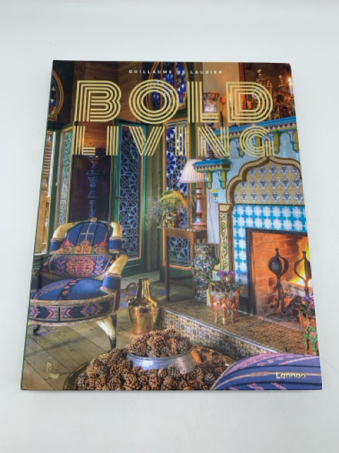 COFFEE TABLE BOOK BOLD LIVING