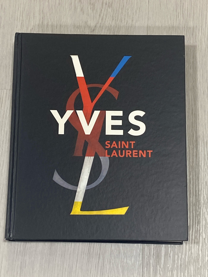 COFFEE TABLE BOOK YVES SAINT LAURENT