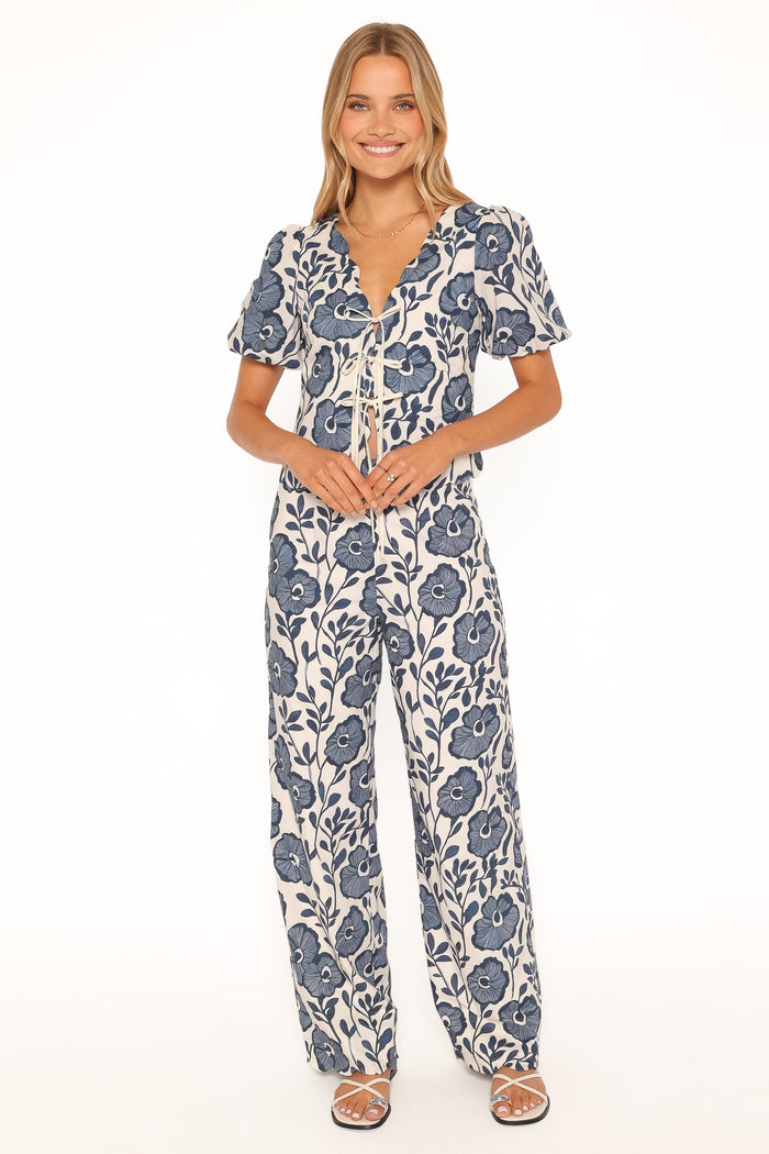 BOTTOMS Jensen Scallop Hem Pant - Blue Floral