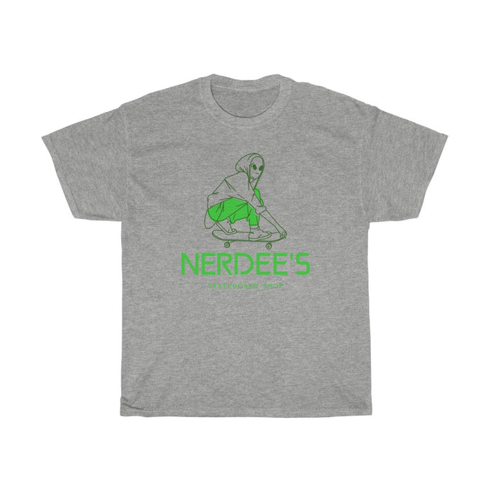 Nerdee's "Alien Skater" - Unisex Heavy Cotton Tee