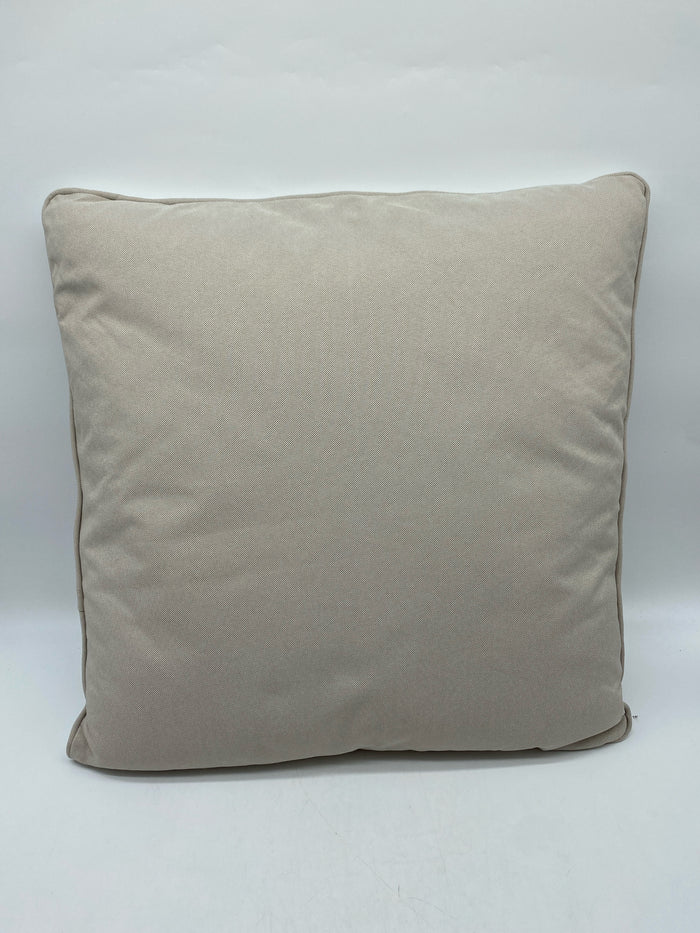 OUTDOOR DECORATIVE PILLOW SUN RESISTANT SEA TURTLE NEUTRALS