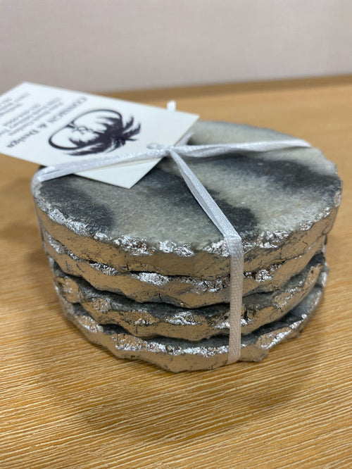 SER OF 4 COASTERS SONE WITH SILVER DETAIL