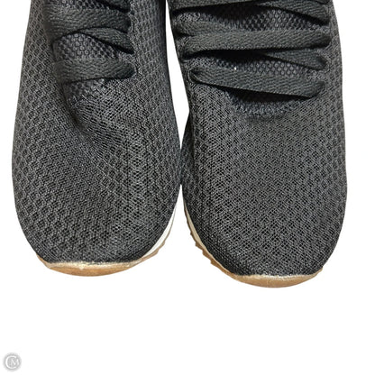 Shoes Sneakers By Primark In Black & White, Size: 6