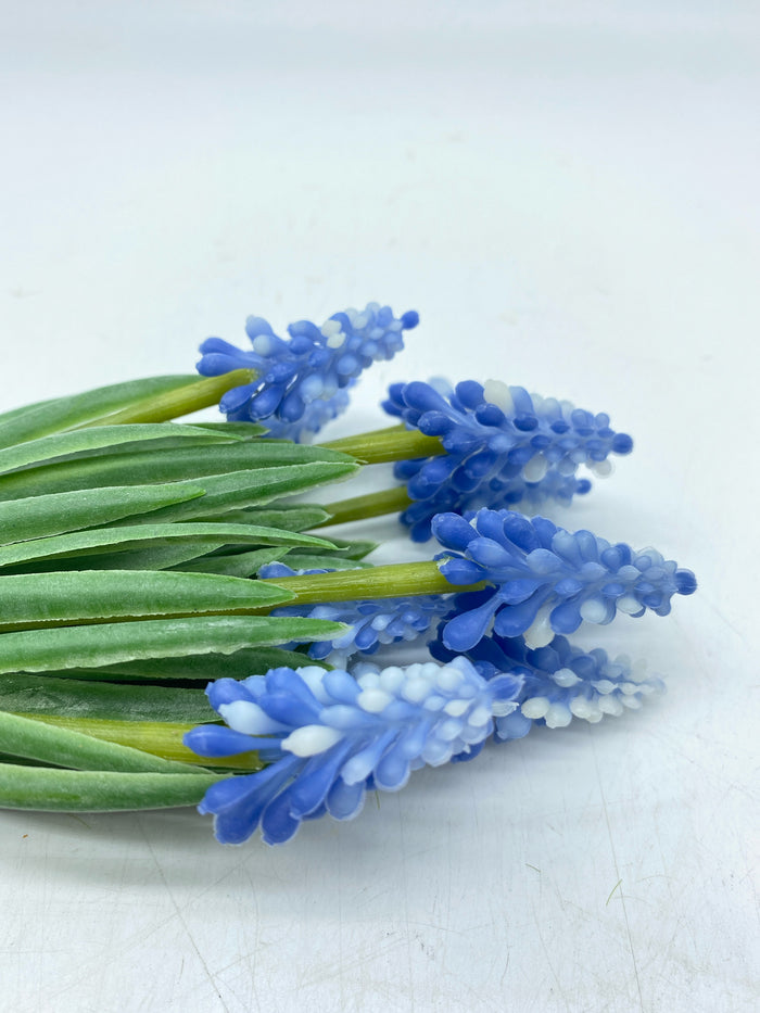 SILK BUNDLE HYACINTH BLUE GRAPE