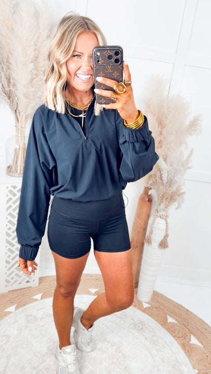 The Active Ease Pullover-Black