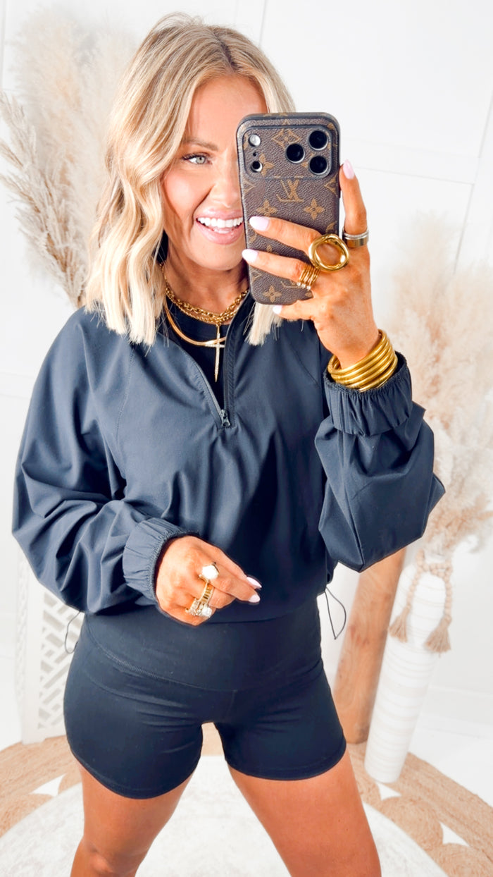 The Active Ease Pullover-Black