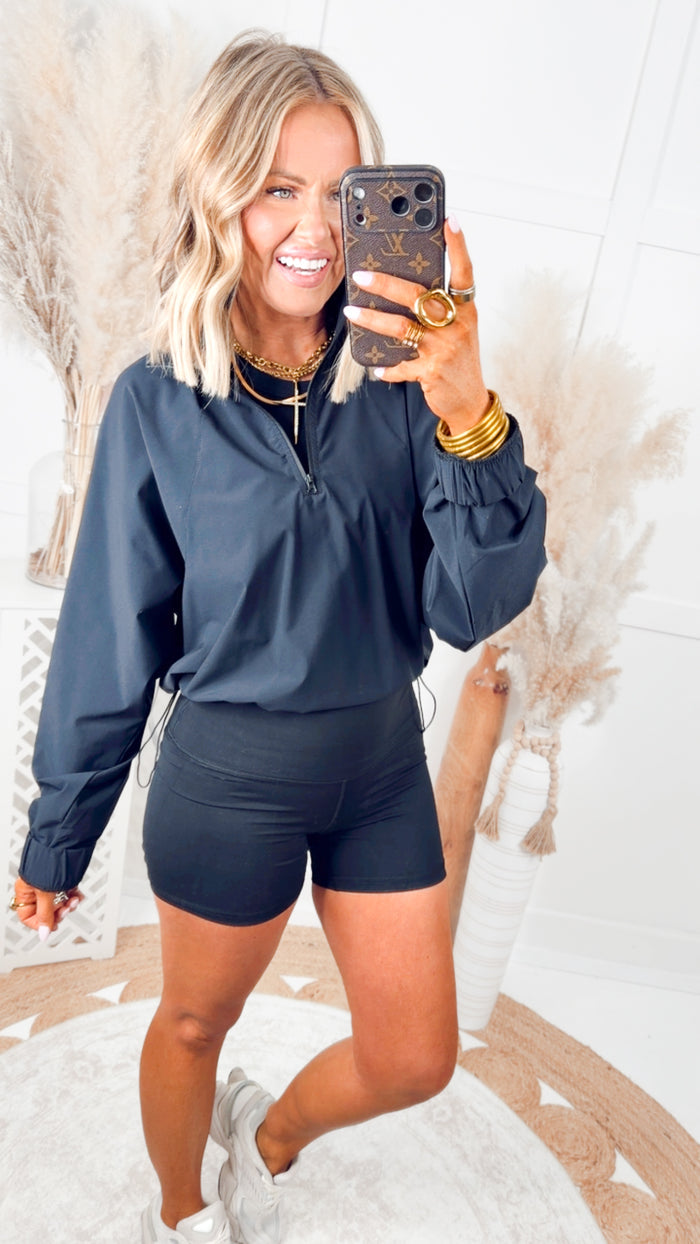 The Active Ease Pullover-Black