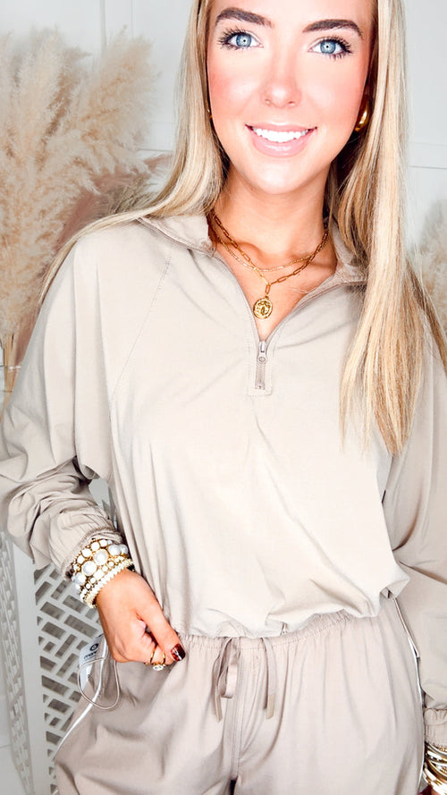The Active Ease Pullover-Taupe