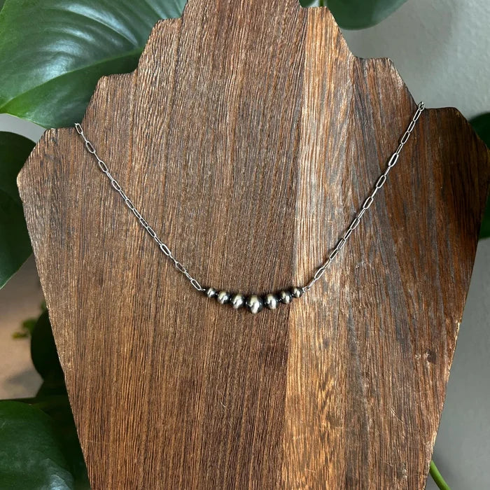 Thunder & Stone Mini Paper Clip Graduated Sterling Silver Navajo Style Pearl Bar Necklace