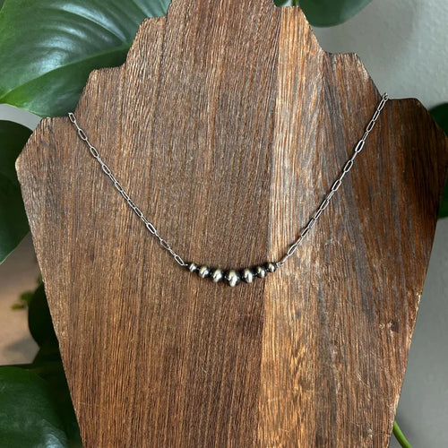 Thunder & Stone Mini Paper Clip Graduated Sterling Silver Navajo Style Pearl Bar Necklace