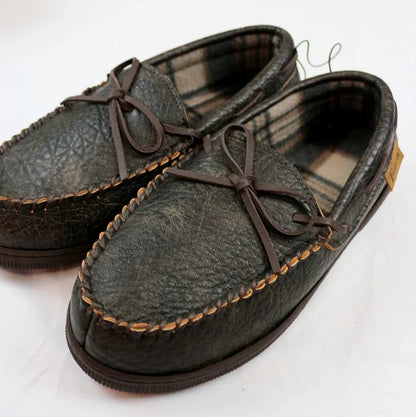 Twister Men's Jason Moccasin Slippers in Brown