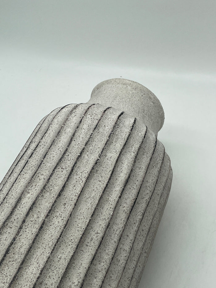 VASE TEXTURED