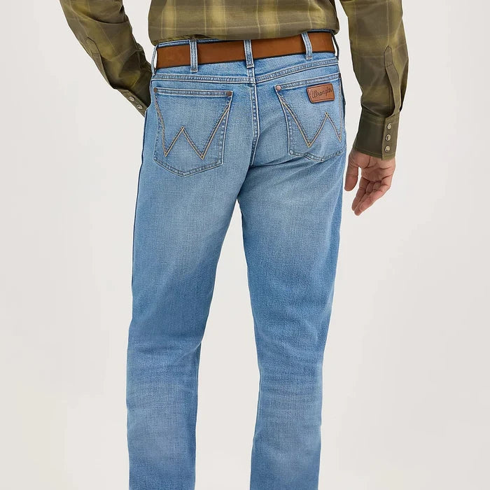 Wrangler Retro Men's Slim Fit Bootcut Jean in Northbound