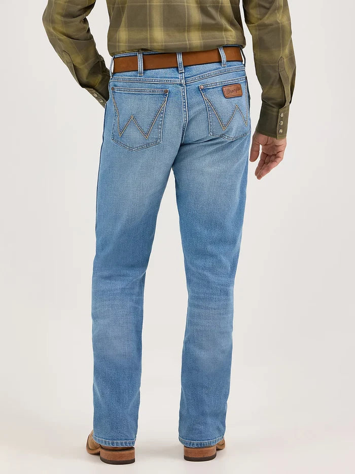 Wrangler Retro Men's Slim Fit Bootcut Jean in Northbound