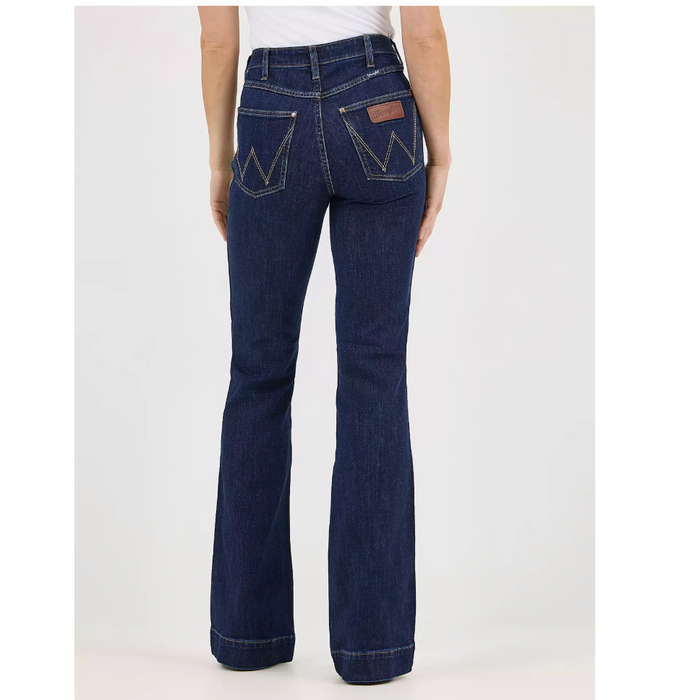Wrangler Retro Women's Bailey High Rise Trouser in Vanessa