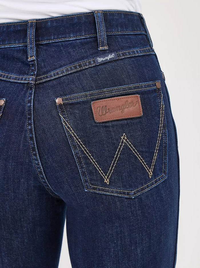 Wrangler Retro Women's Bailey High Rise Trouser in Vanessa