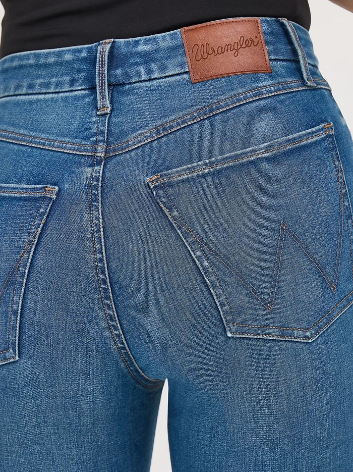 Wrangler Women's Bespoke High Rise Bootcut Jean in Regina